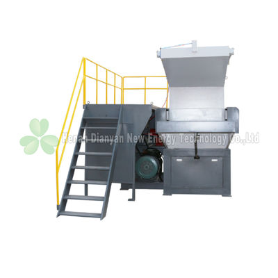 China Industriële Enige Schacht Plastic Ontvezelmachine, de Plastic Machine 300-500kg/H van de Trommelontvezelmachine leverancier